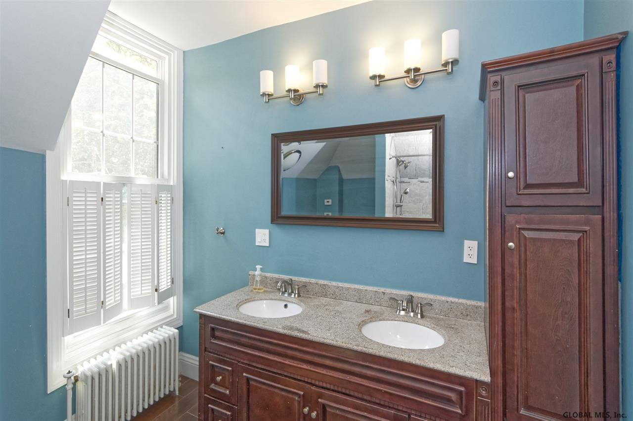 213 Menand Road Albany, NY 12211 - Photo 15 of 34 Photo 15