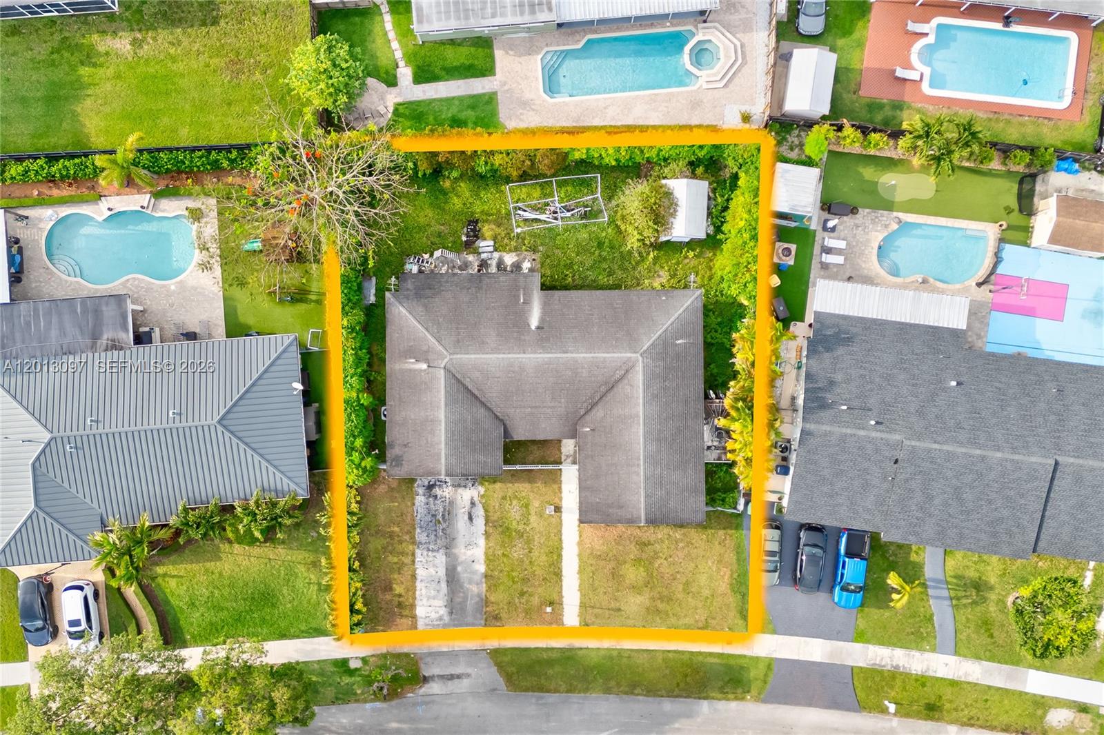 14245 Southwest 75th Terrace Miami, FL 33183 - Photo 5 of 15