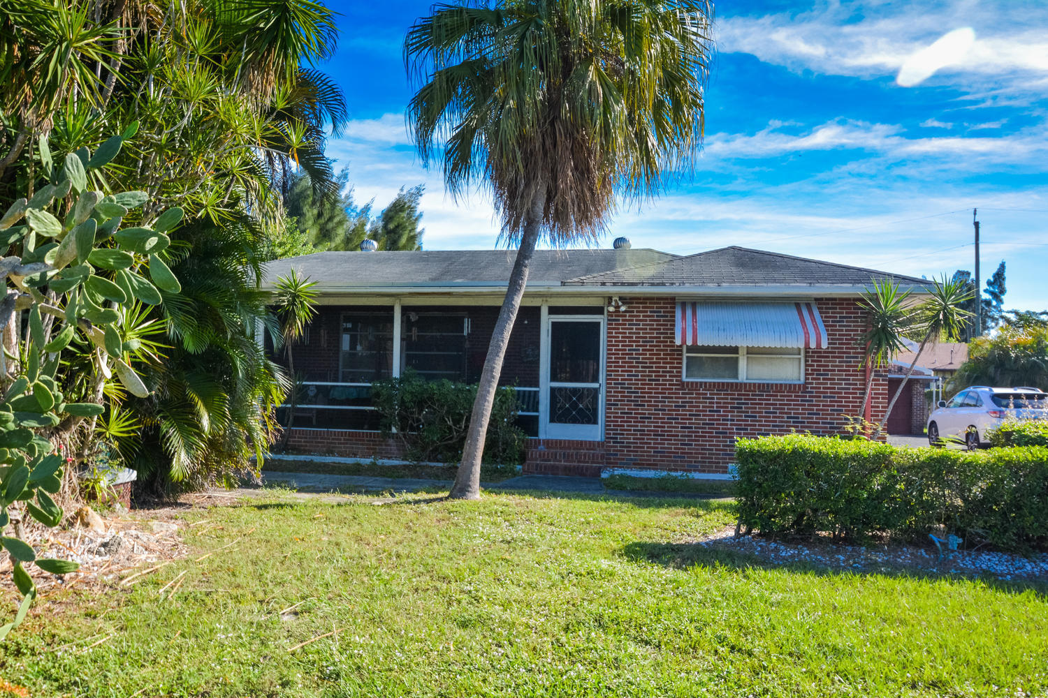 3550 Kirk Road Palm Springs, FL 33461 - Photo 17 of 32 Front Main House