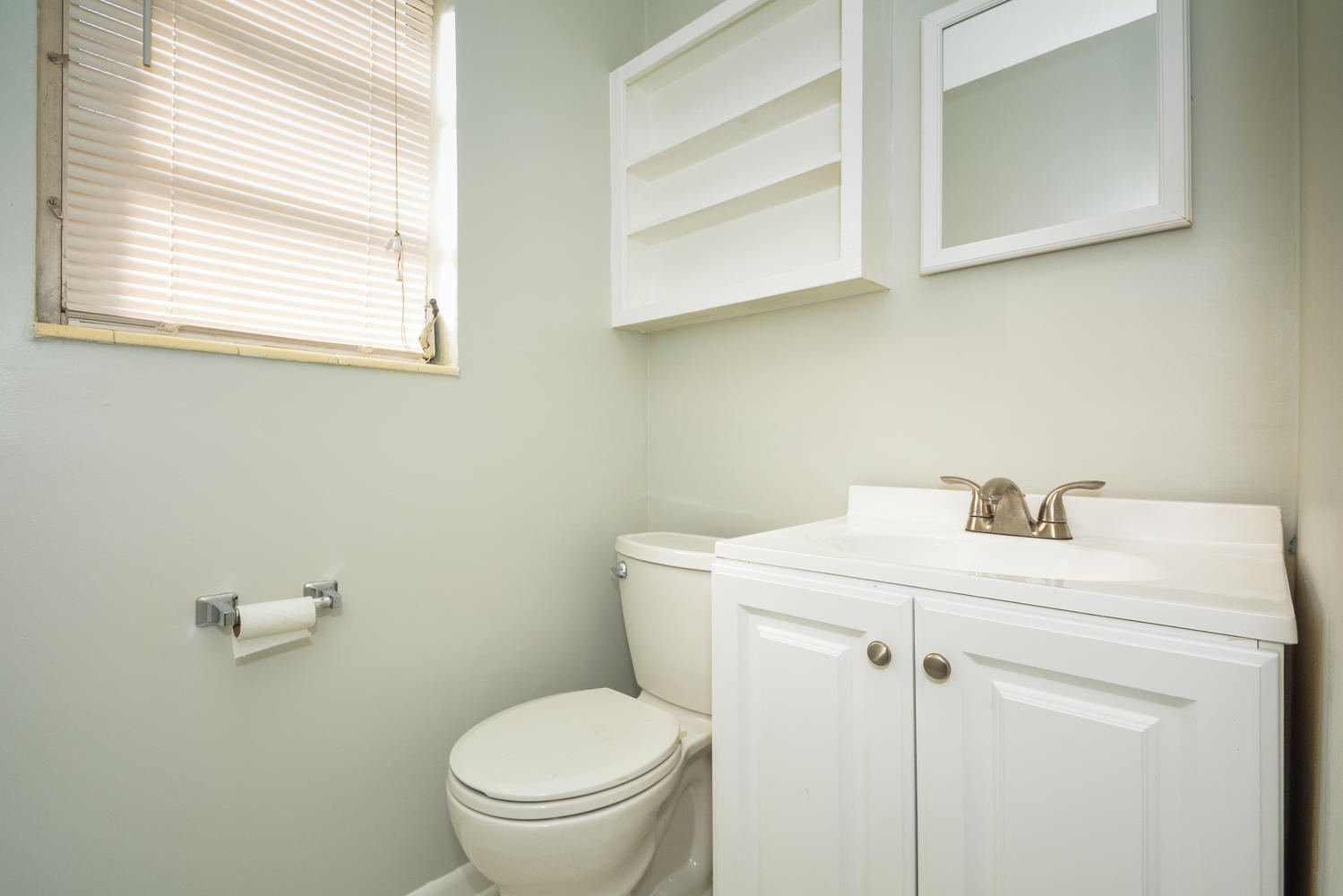 3550 Kirk Road Palm Springs, FL 33461 - Photo 28 of 32 Bathroom