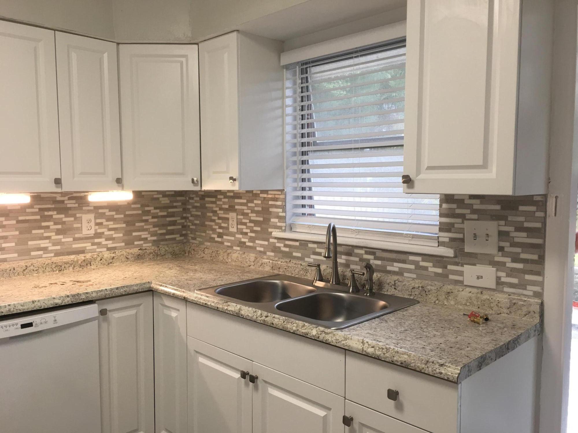 3550 Kirk Road Palm Springs, FL 33461 - Photo 3 of 32 Kitchen