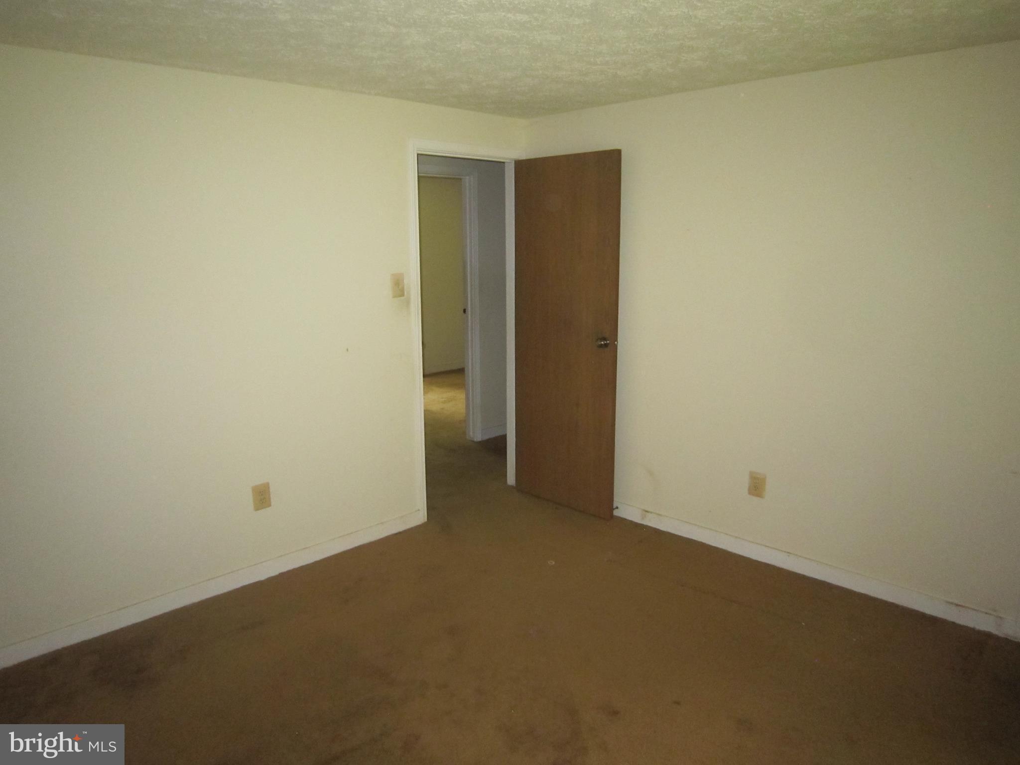2215 Hughes Shop Road Westminster, MD 21158 - Photo 16 of 27 Bedroom