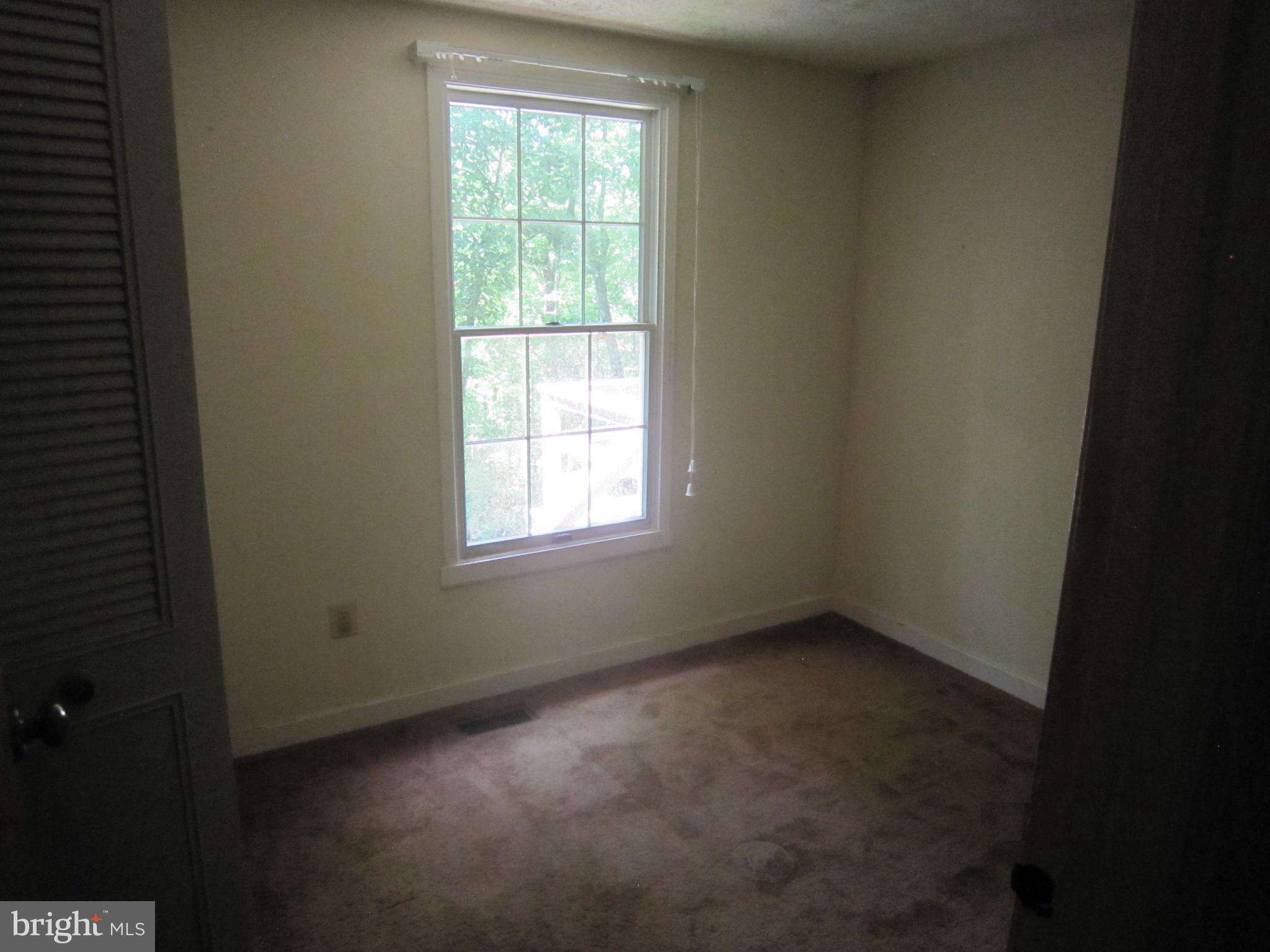 2215 Hughes Shop Road Westminster, MD 21158 - Photo 17 of 27 Bedroom