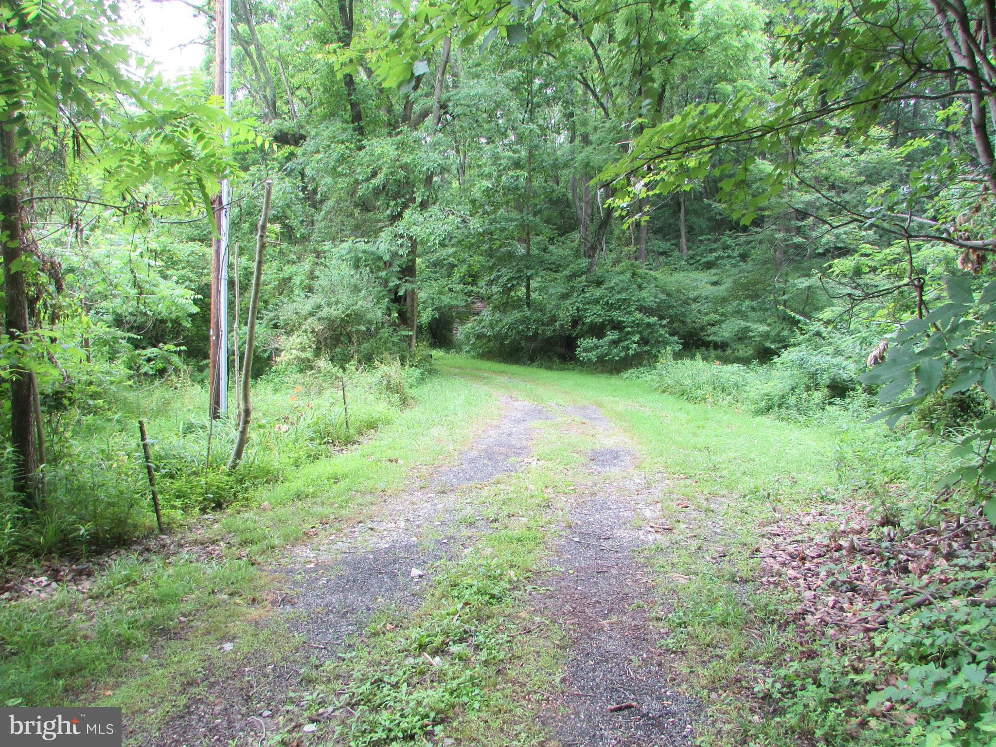 2215 Hughes Shop Road Westminster, MD 21158 - Photo 10 of 27 Unpaved Driveway
