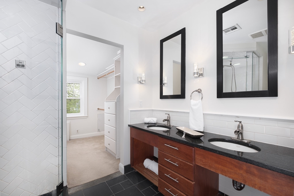 84 Wallis Road Brookline, MA 02467 - Photo 17 of 36