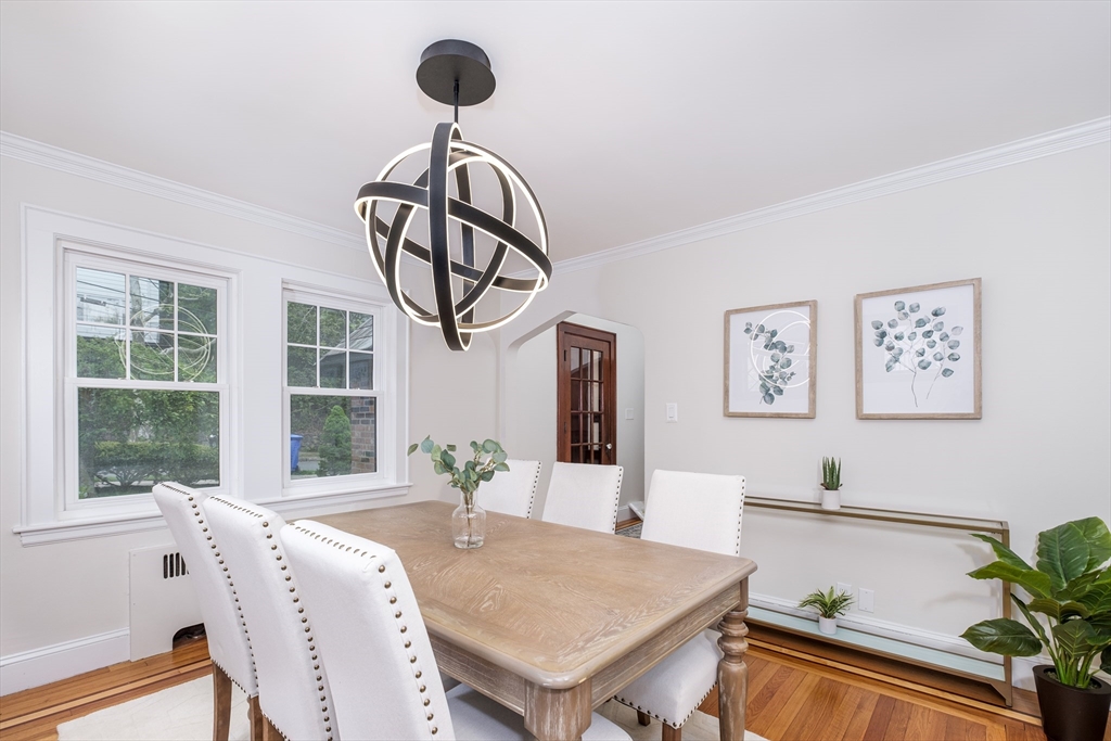 84 Wallis Road Brookline, MA 02467 - Photo 5 of 36