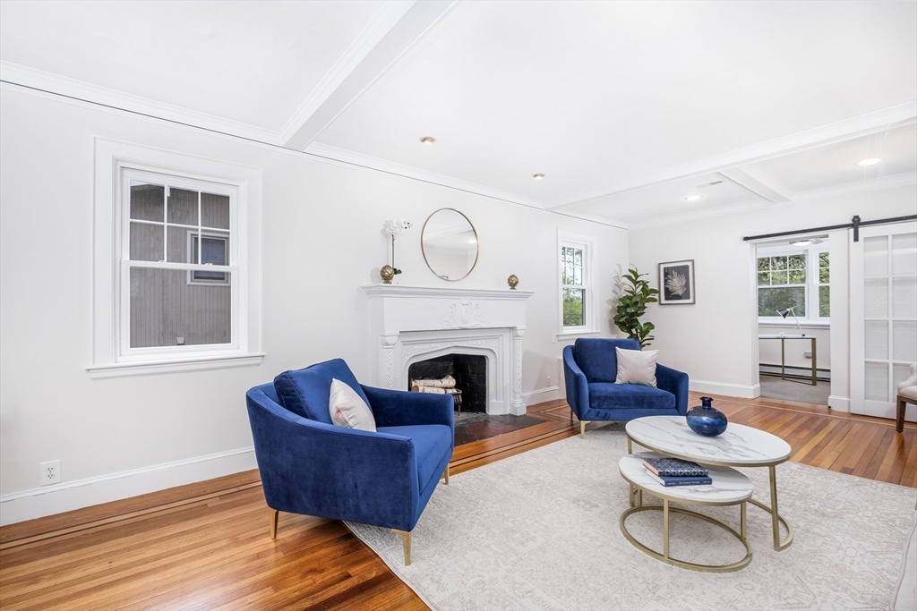 84 Wallis Road Brookline, MA 02467 - Photo 10 of 36