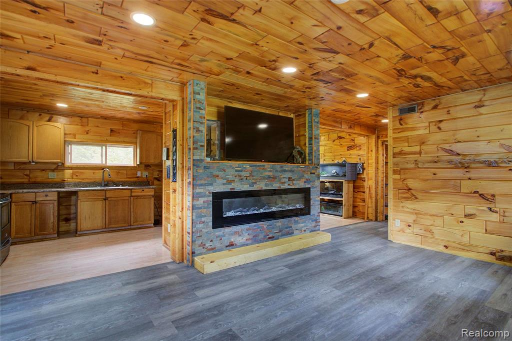 1906 Banner Road Saginaw, MI 48601 - Photo 10 of 44