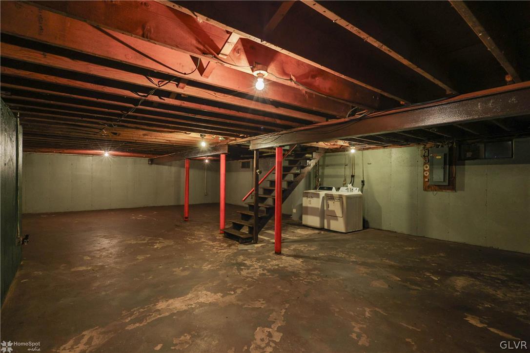 1034 Pine Tree Drive Slatington, PA 18080 - Photo 33 of 46 a view of empty room with wooden floor