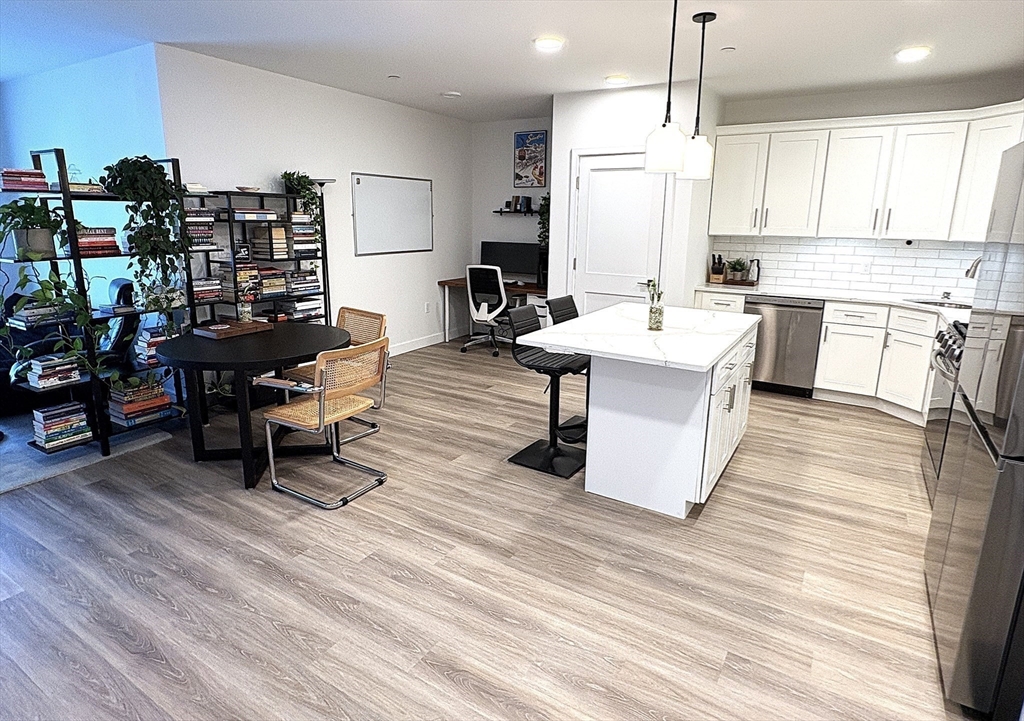 1133 North Shore Road, Unit 404 Revere, MA 02151 - Photo 14 of 33 Gallery Image 14