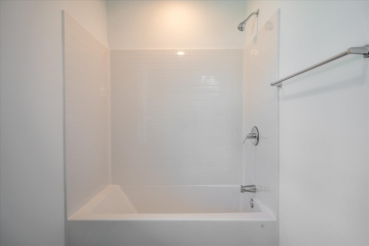 654 West Main Street Hohenwald, TN 38462 - Photo 11 of 34