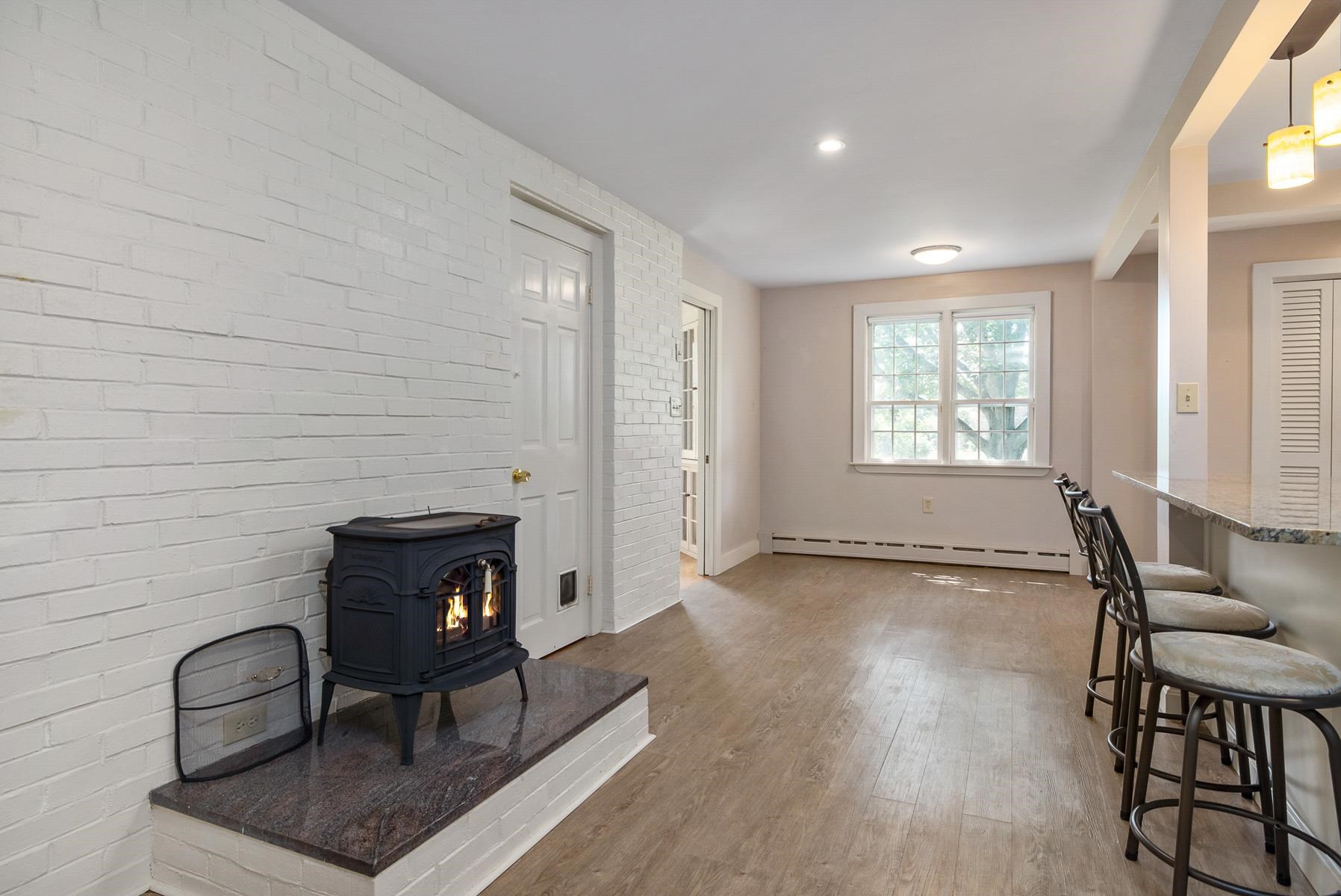 101 Roberts Road Rollinsford, NH 03869 - Photo 8 of 40 Gallery Image 8
