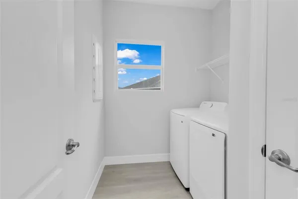 a view of utility room