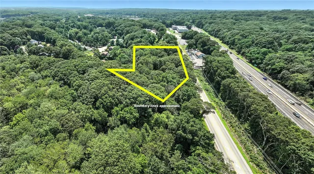 $167,900 | 0 Quaker Lane, North Kingstown, RI 02852