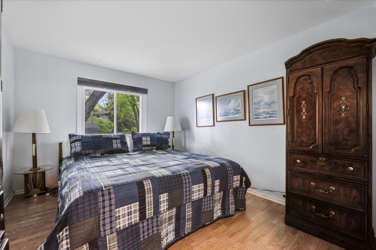 39 Boxwood Lane Cary, IL 60013 - Photo 11 of 23