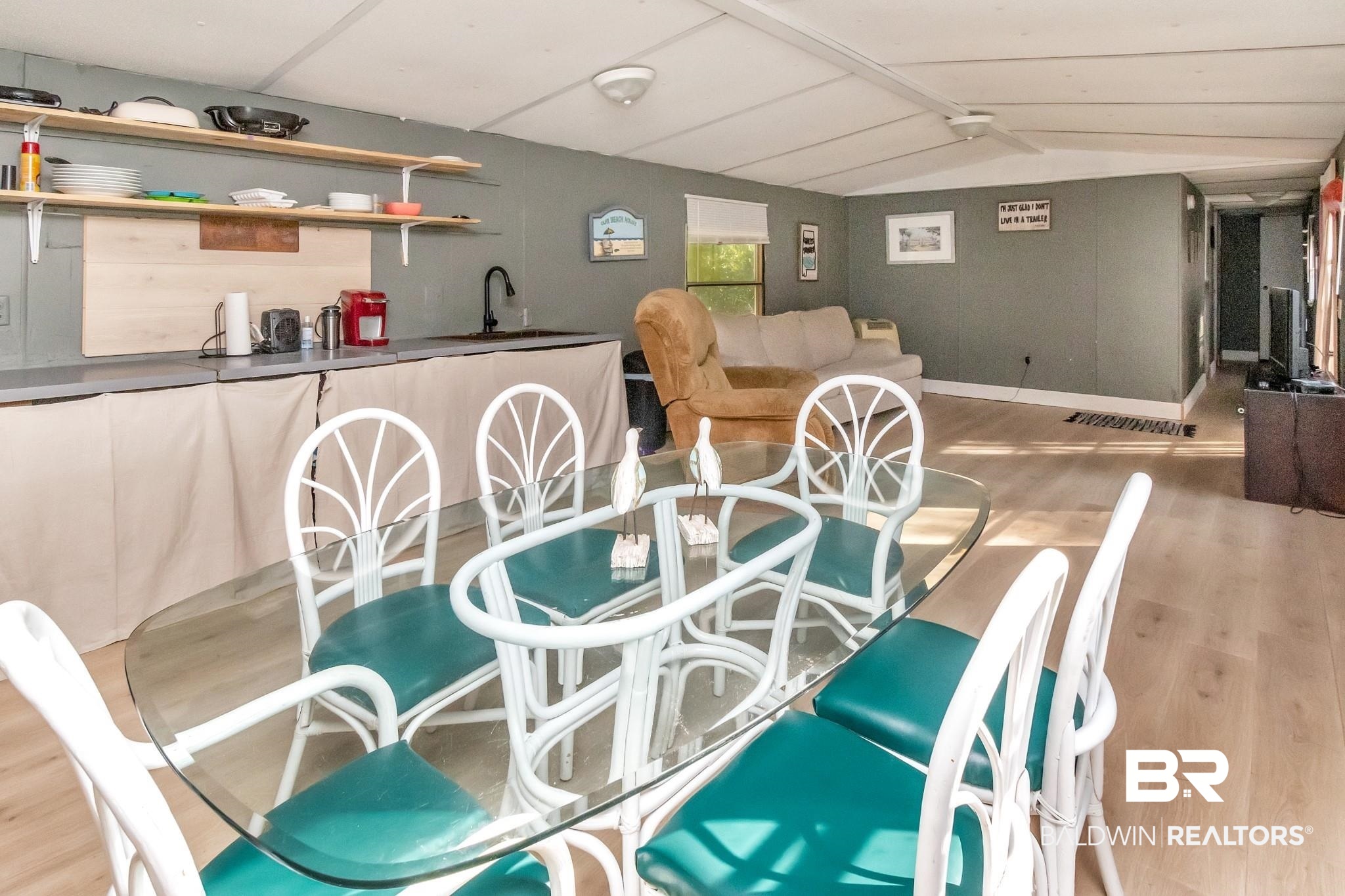 2284 Ridge Road East Gulf Shores, AL 36542 - Photo 7 of 15 Eat In Dining Room