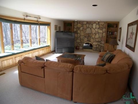 1513 Newton Circle Rochester, MI 48306 - Photo 2 of 9 822580-1.JPG