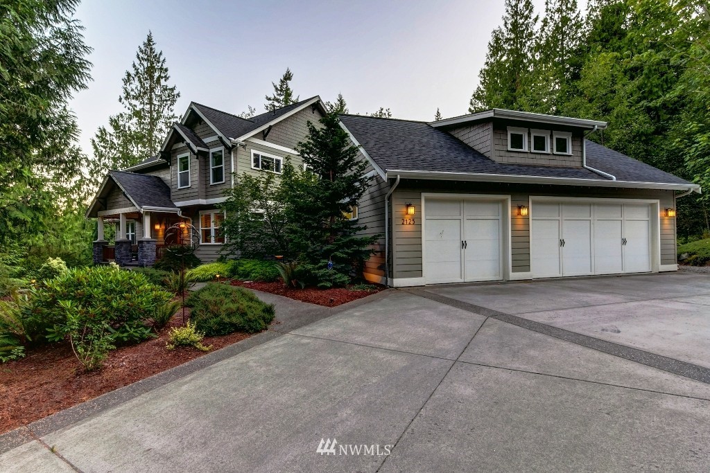 2125 Academy Road Bellingham, WA 98226 - Photo 2 of 25 Gallery Image 2