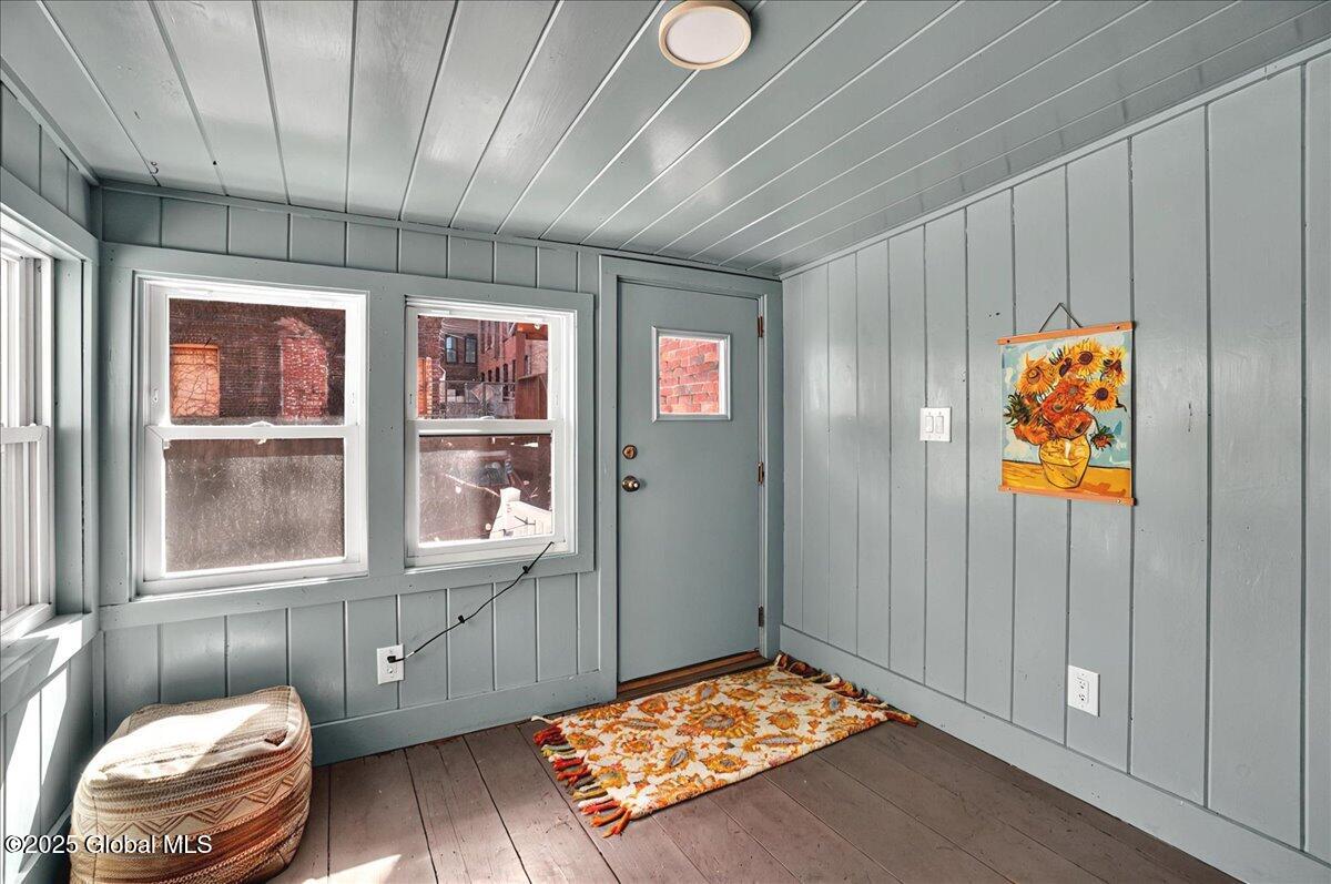 100 3rd Street Troy, NY 12180 - Photo 35 of 40 18-100 3rd St-18