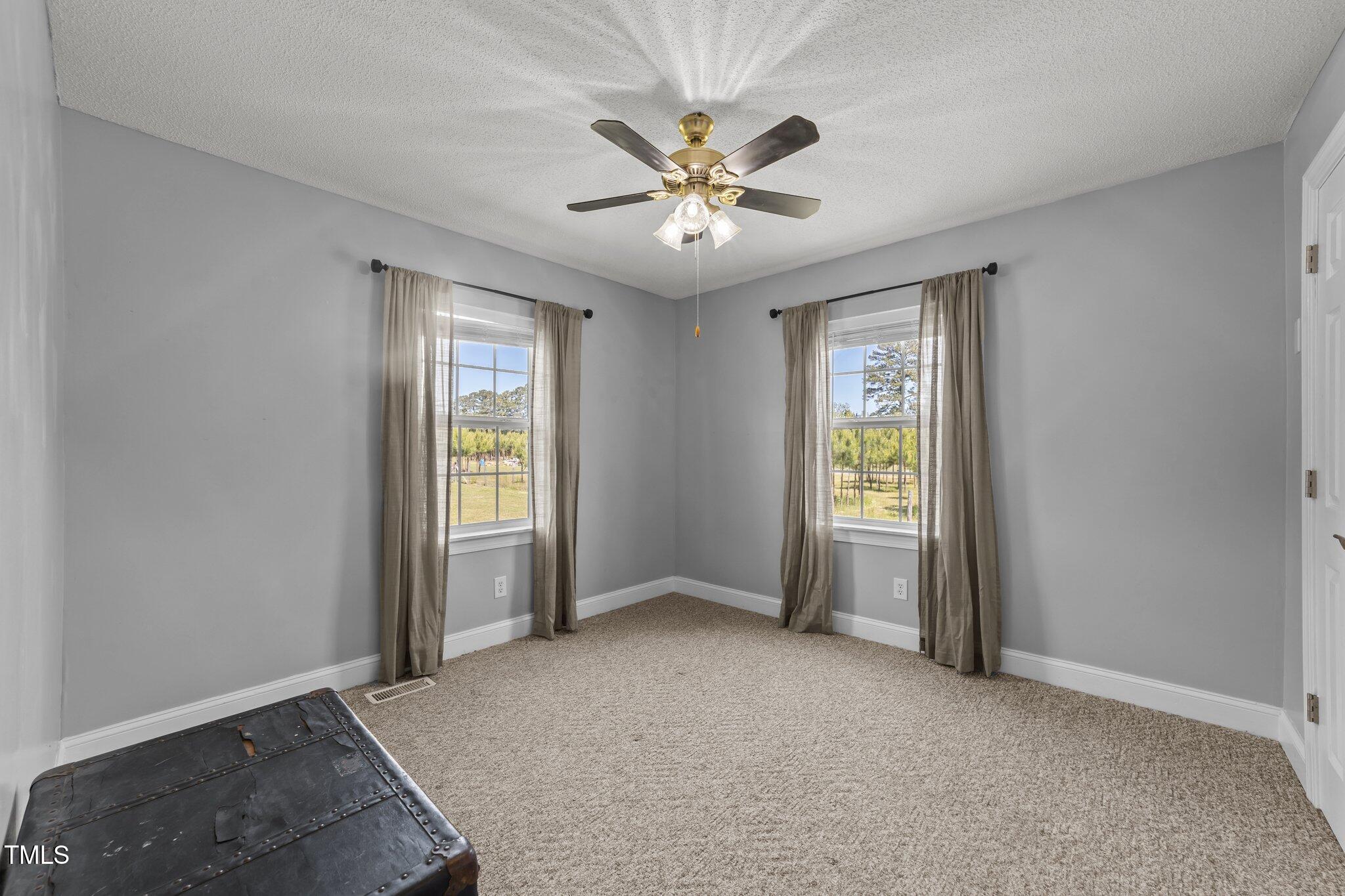 8163 Julian Road Dunn, NC 28334 - Photo 14 of 38 14-web-or-mls-CZ9A8750