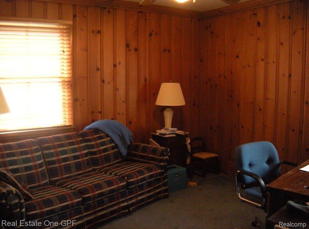 698 Shoreham Road Grosse Pointe, MI 48236 - Photo 11 of 21 Library den
