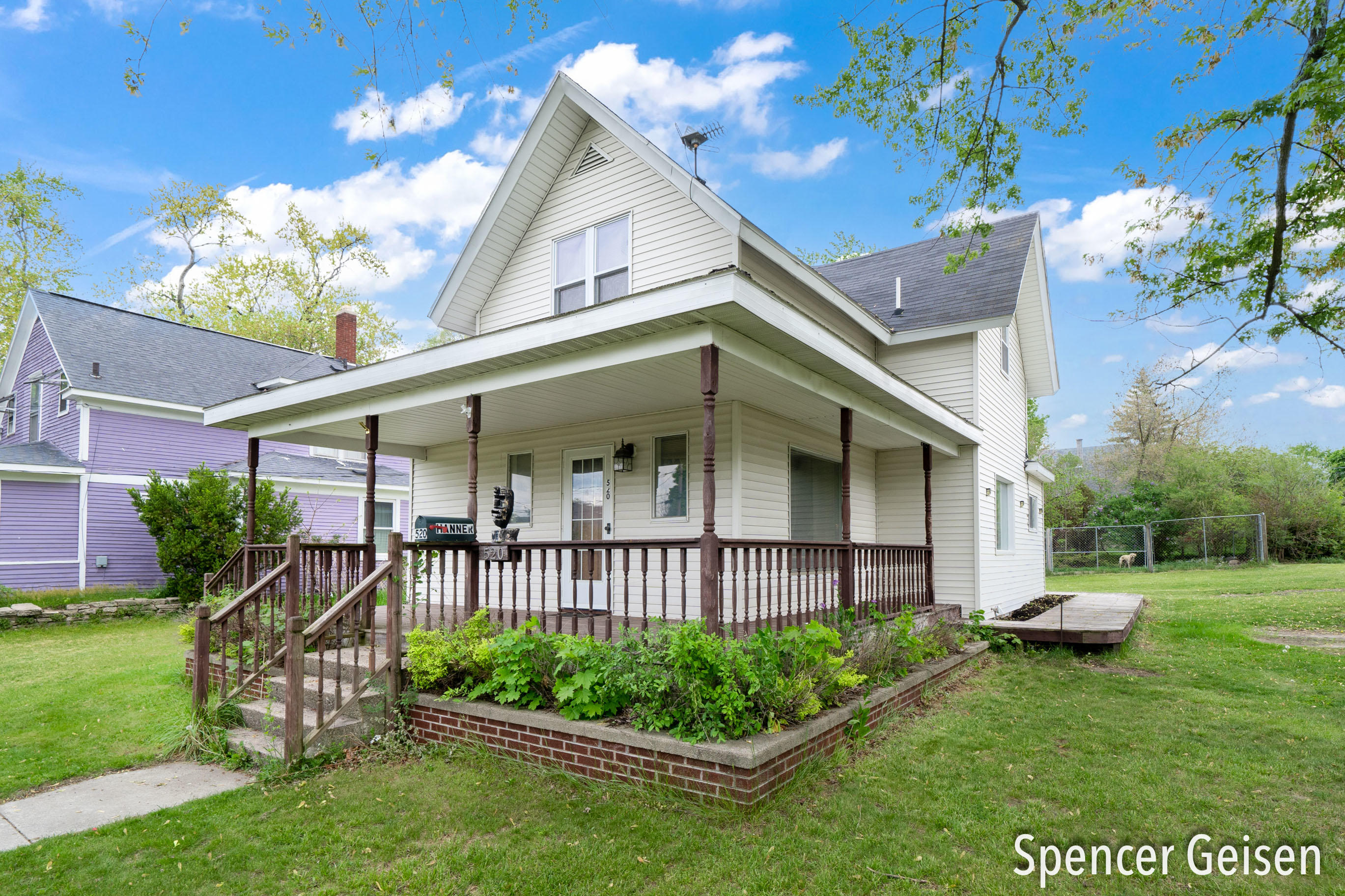 520 South Bridge Street Belding, MI 48809 - Photo 1 of 33 520 S Bridge St, Belding, MI 48809-1