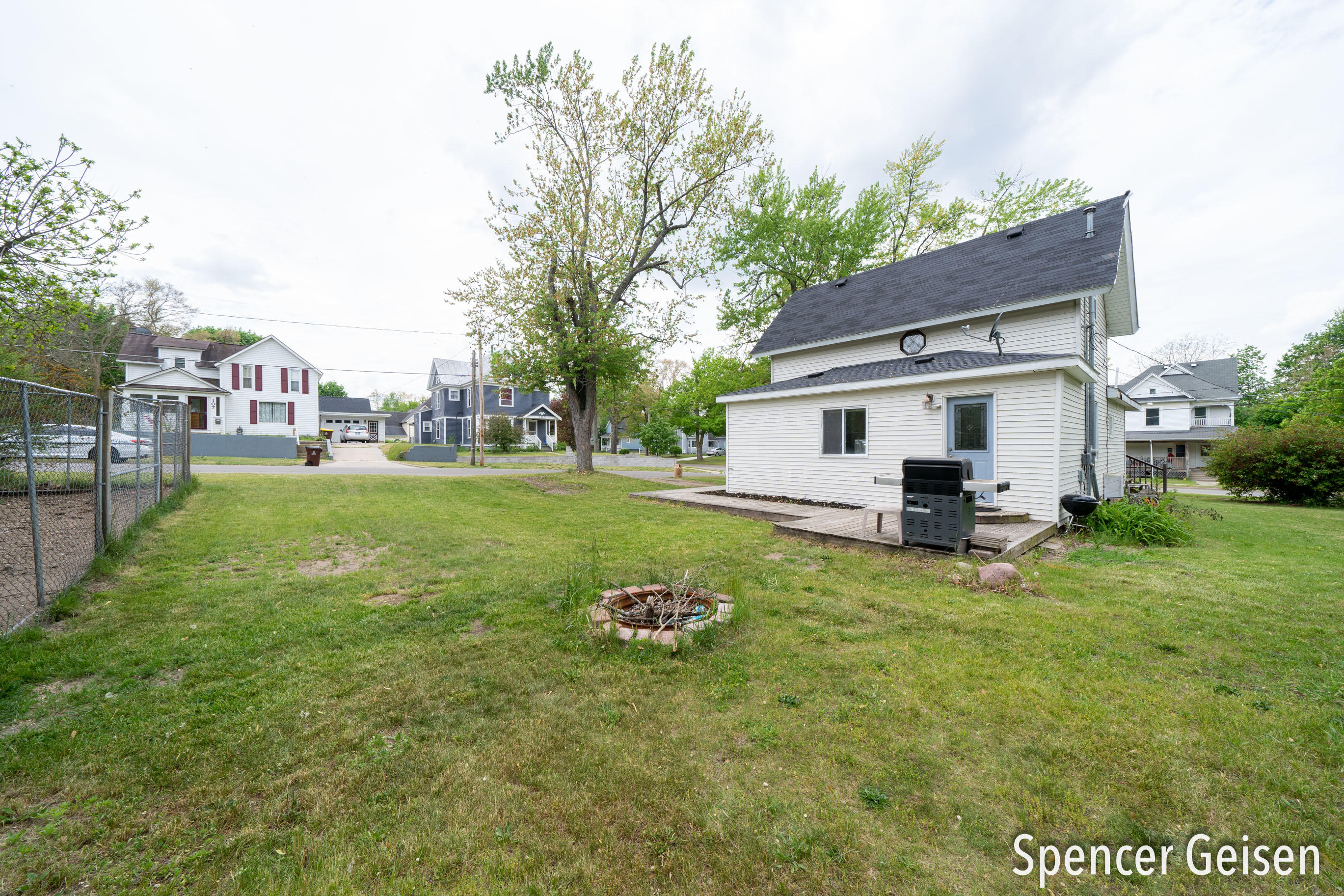 520 South Bridge Street Belding, MI 48809 - Photo 28 of 33 520 S Bridge St, Belding, MI 48809-28