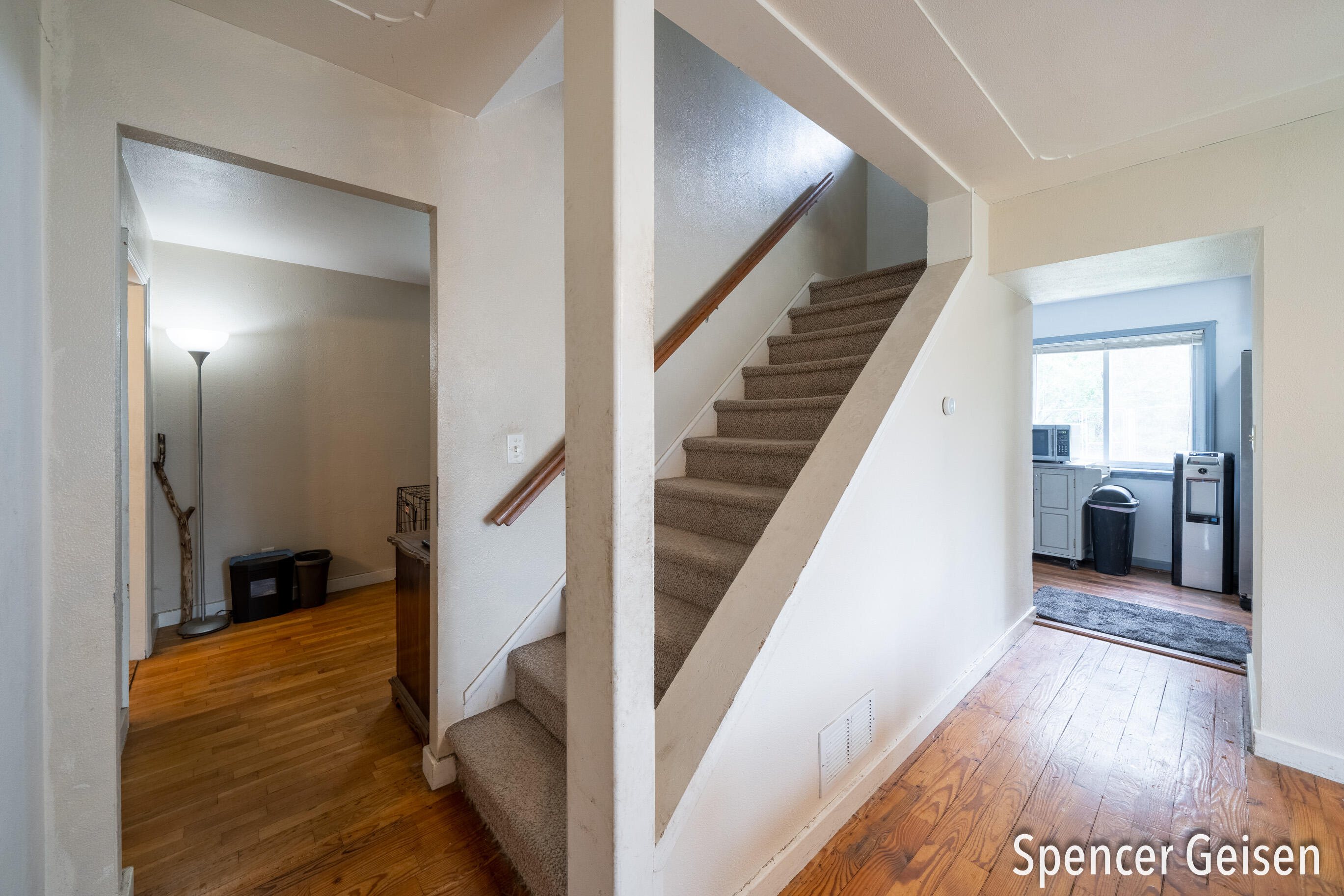 520 South Bridge Street Belding, MI 48809 - Photo 7 of 33 520 S Bridge St, Belding, MI 48809-7