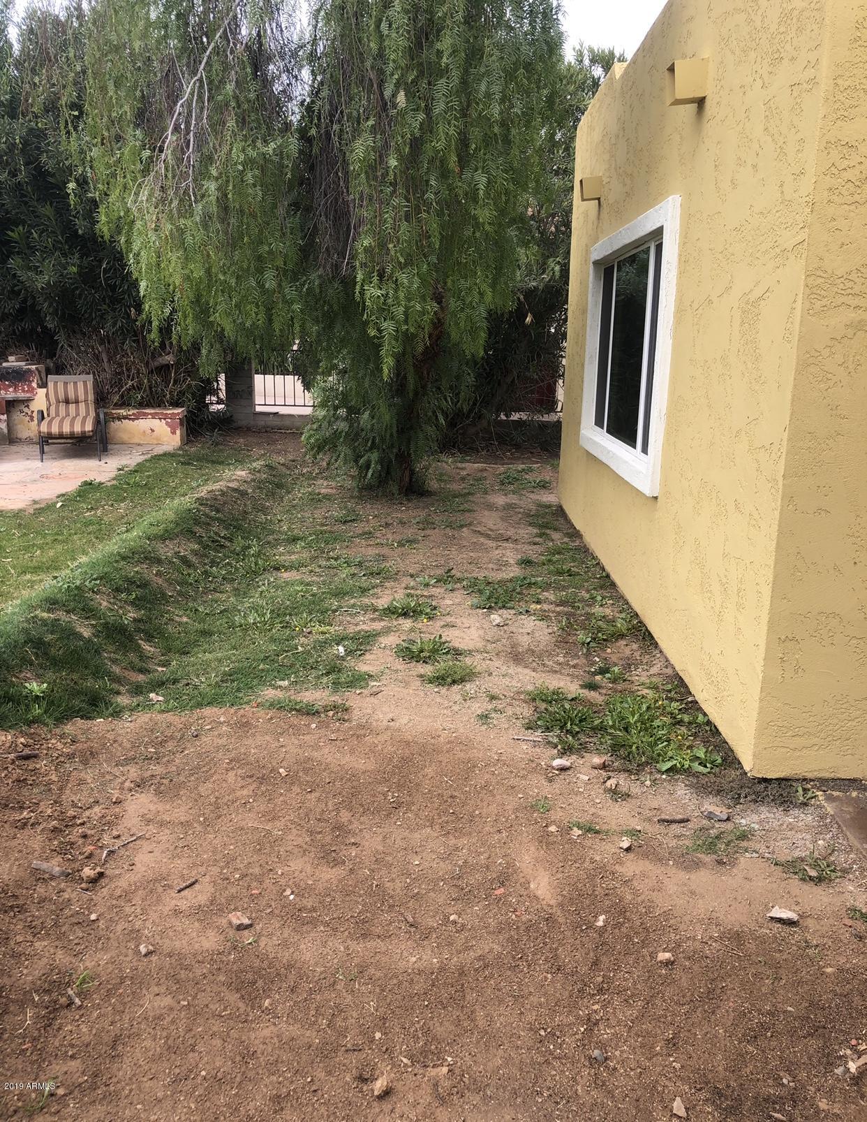 303 East Carter Road Phoenix, AZ 85042 - Photo 11 of 35 9F261D20-6F53-439F-AF7D-AE92DED05421
