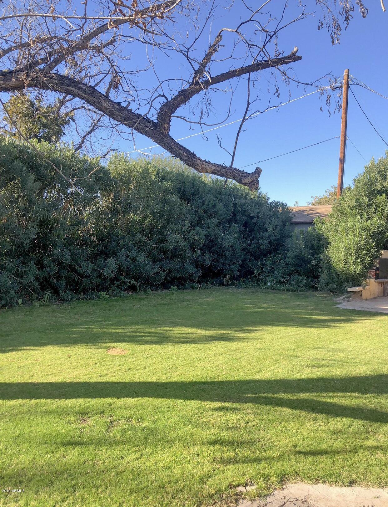 303 East Carter Road Phoenix, AZ 85042 - Photo 12 of 35 32D71813-9DA1-445A-8430-7B6578549540