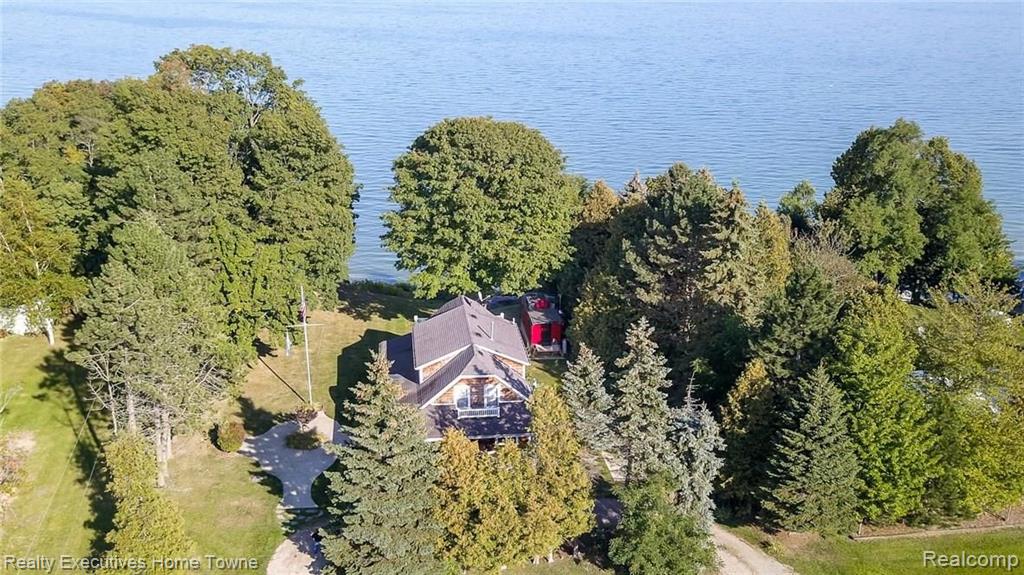 6320 Lakeshore Road Palms, MI 48465 - Photo 41 of 44