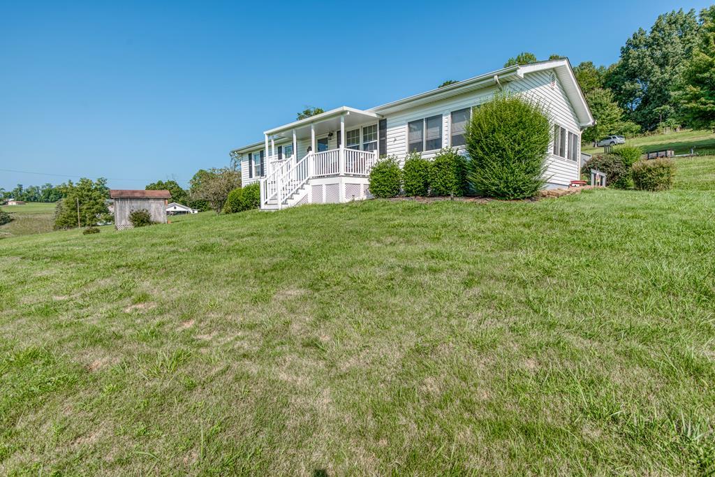 35637 Widener Valley Road Glade Spring, VA 24340 - Photo 2 of 26 Gallery Image 2