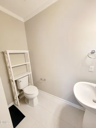 $1,950 | 710 North Person Street, Unit 202, Raleigh, NC 27604