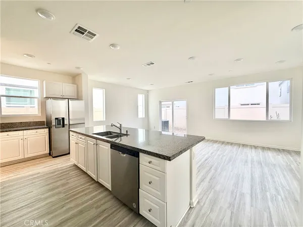 $3,300 | 25161 Harmony Avenue, Moreno Valley, CA 92551