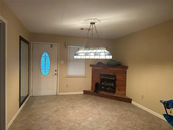 a view of a livingroom with a fireplace