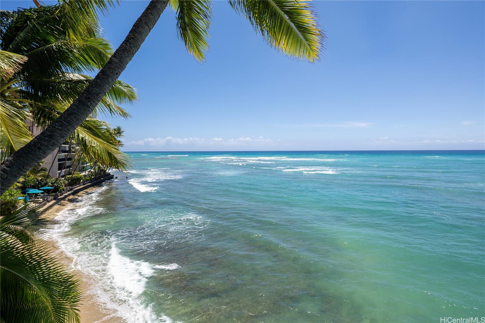 2957 Kalakaua Avenue, Unit 418 Honolulu, HI 96815 - Photo 19 of 25 a view of an ocean from a balcony