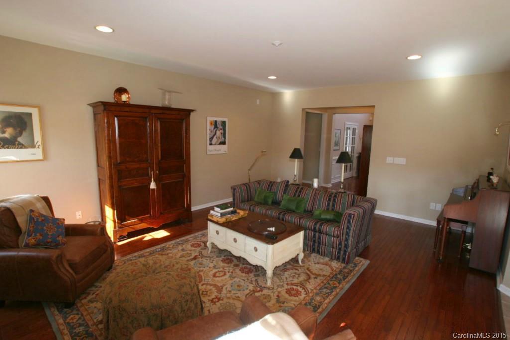 12004 Farnborough Road Huntersville, NC 28078 - Photo 16 of 24 Gallery Image 16