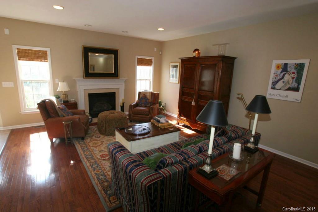 12004 Farnborough Road Huntersville, NC 28078 - Photo 5 of 24 Gallery Image 5