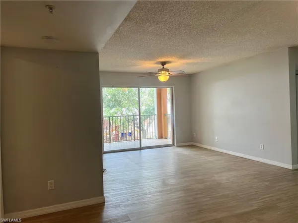 $2,250 | 1210 Wildwood Lakes Boulevard, Unit 206, Naples, FL 34104