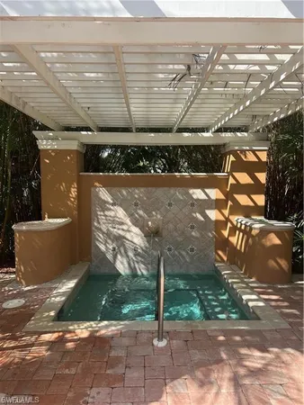 $2,250 | 1210 Wildwood Lakes Boulevard, Unit 206, Naples, FL 34104