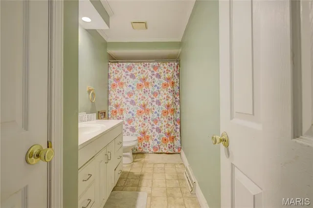 $225,000 | 707 Bayberry Drive, Sikeston, MO 63801