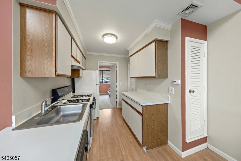 1 Baltusrol, Unit 2 Vernon, NJ 07462 - Photo 15 of 37