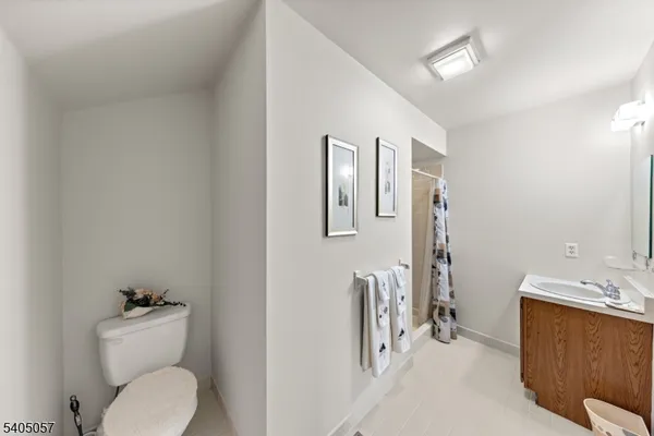 $285,000 | 1 Baltusrol, Unit 2, Vernon, NJ 07462