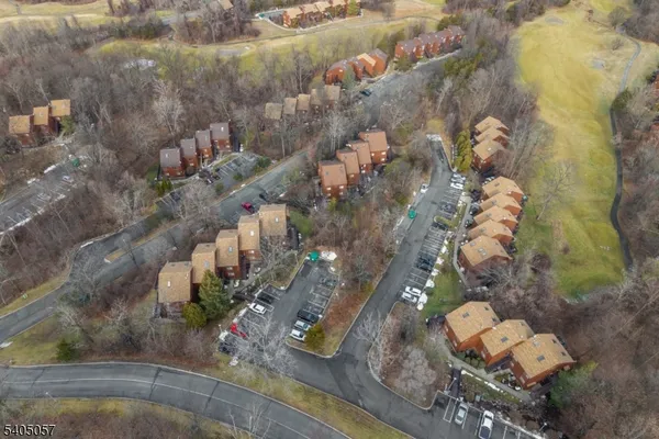 $285,000 | 1 Baltusrol, Unit 2, Vernon, NJ 07462