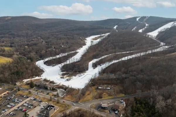 $285,000 | 1 Baltusrol, Unit 2, Vernon, NJ 07462