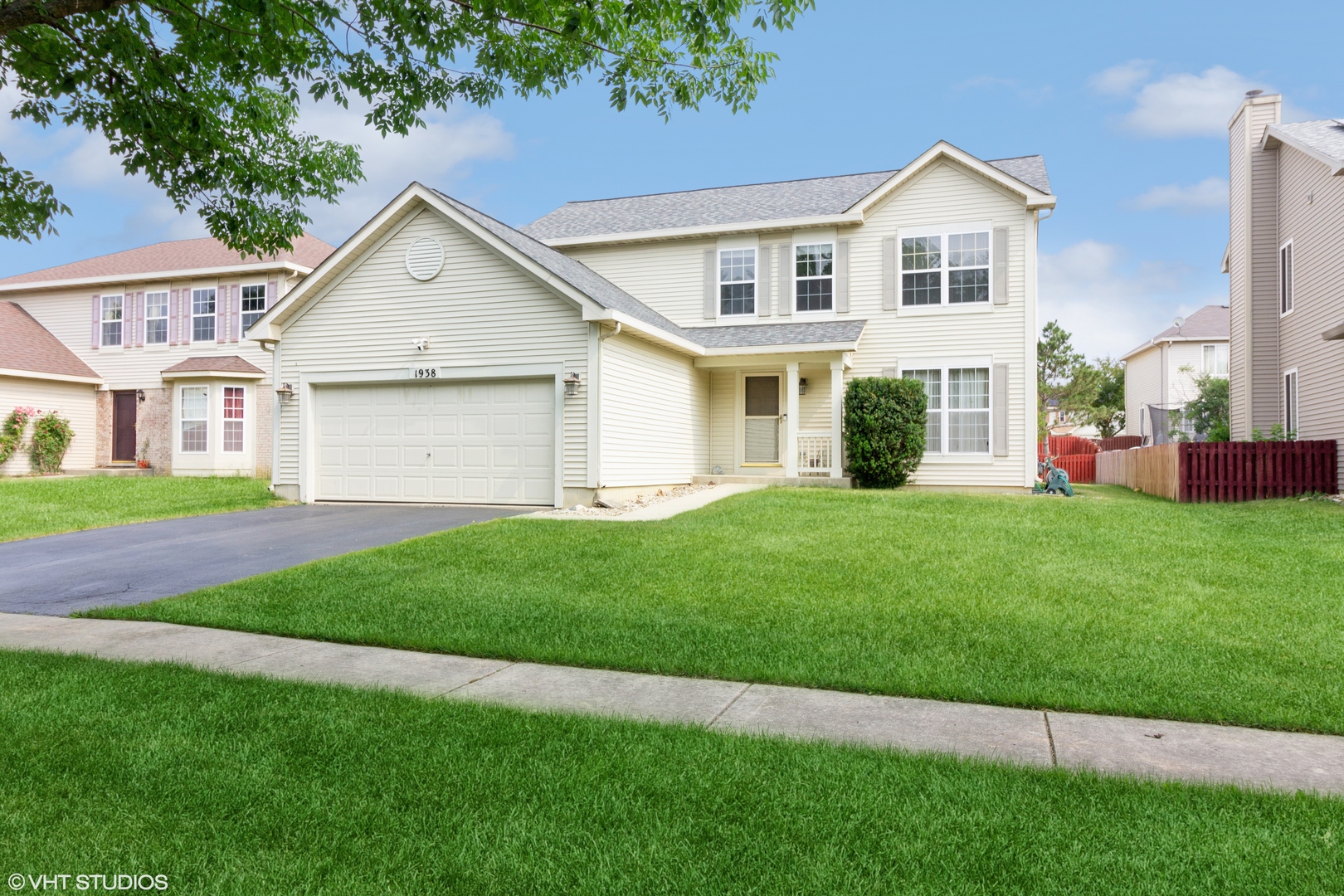 1938 Whitmore Drive Romeoville, IL 60446 - Photo 1 of 18 Gallery Image 1