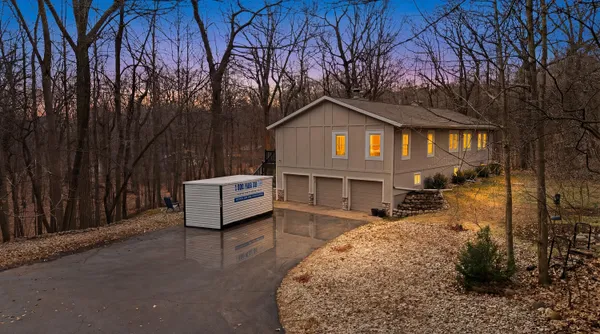 $549,900 | 4252 Ridge Road, Richfield, WI 53017