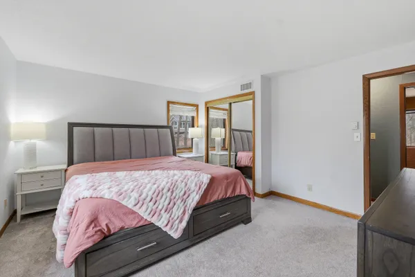 $549,900 | 4252 Ridge Road, Richfield, WI 53017