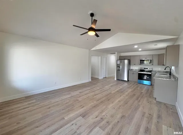 $199,990 | 209 Madison Street, Cambria, IL 62918