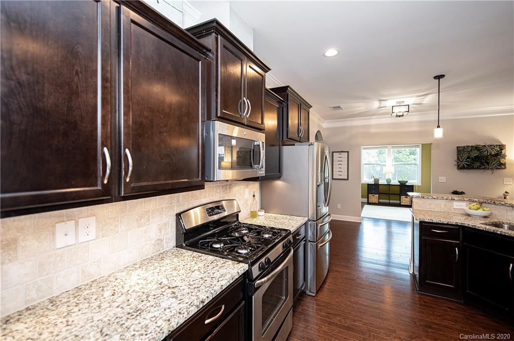 6303 Baltray Road Charlotte, NC 28278 - Photo 8 of 38 Gallery Image 8